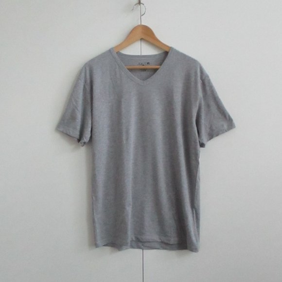 Joe's Jeans Tshirt Gray Vneck Size Large - Picture 9 of 9